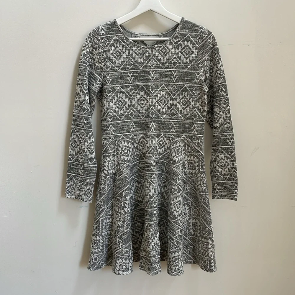 The Children’s Place gray long sleeve Skater Dress size XXL 16